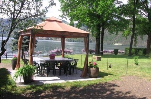 Pettenasco Apartment | STUNNING LARGE APARTMENT WITH VIEW, GARDEN AND DIRECT ACCESS TO LAKE ORTA
