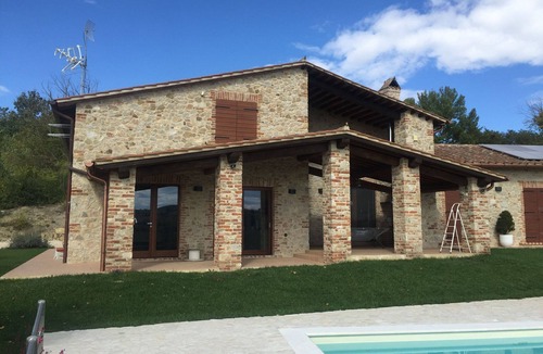 San Venanzo Villa | Stunning private villa for 8 people with WIFI, private pool, TV and panoramic view