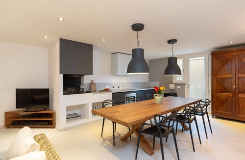 Camaiore Villa | Stunning private villa with sauna, hot tub, WIFI, private pool, A/C, TV, patio, close to Viareggio