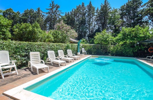 Casenuove Villa | Stunning private villa with WIFI, A/C, private pool, TV, patio, pets allowed and panoramic view