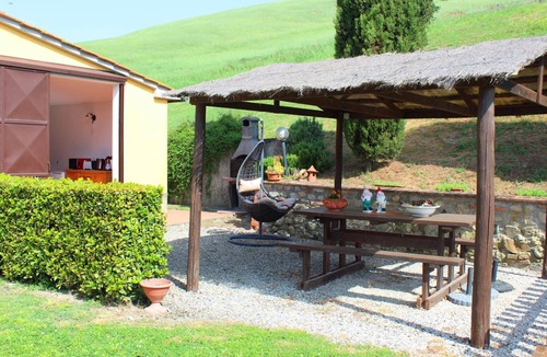 Volterra Villa | Stunning private villa with private pool, WIFI, TV and pets allowed, close to San Gimignano
