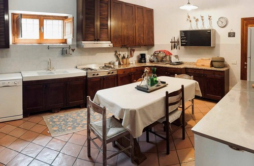 Teverina di Cortona Villa | Stunning private villa with private pool, WIFI, TV, patio, pets allowed and panoramic view