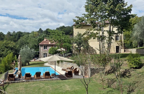 Villabuona Villa | Stunning private villa with WIFI, A/C, private pool, TV, patio and panoramic view, close to Lucca