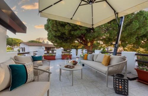 Capitana Apartment | Su Scannu - Stylish Beach apartment with Lounge terrace
