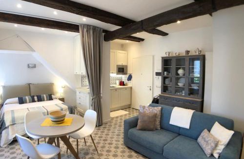 Celle Ligure Apartment | Suite 5 stelle nel Borgo di Celle Ligure