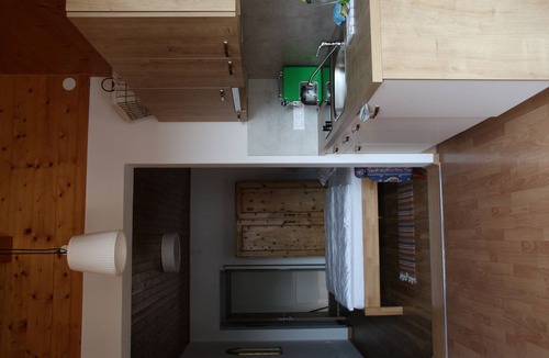 Caldaro Sulla Strada del Vino Apartment | Sunny apartment in an ideal location to Lake Kaltern, historic village, grapevines