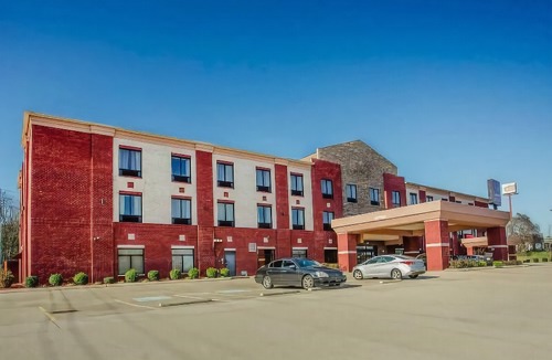 Orlinda Hotel | SureStay Plus Hotel by Best Western Portland Route 52 West