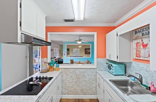 Vilano Beach House | Surfside Beach House| Family| Pet | Sleeps 6