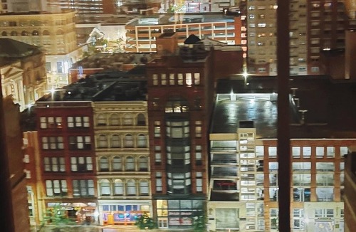 Downtown West Apartment | Sweet Landing,Pool, fitness room in Baltimore
