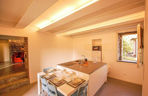 Ghiffa Apartment | Tastefully furnished 2½-room apartment with spacious outdoor area