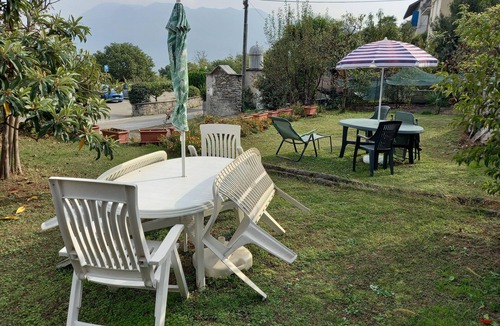 Ghiffa Apartment | Tastefully furnished 2½-room apartment with spacious outdoor area