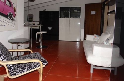Crotone House | Tastefully furnished attic ten minutes drive from the sea