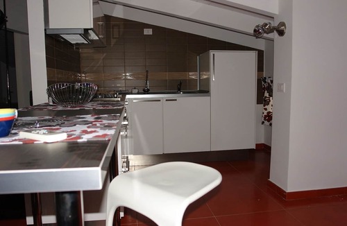 Crotone House | Tastefully furnished attic ten minutes drive from the sea