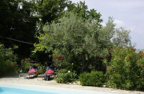 Cupramontana House | Tastefully renovated stone house with pool in a quiet hillside location with 2 apartments