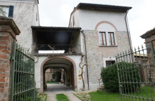 Monleale House | Tenuta Terensano