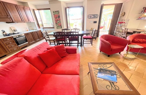 Spoleto Apartment | Terrazza Bella, car NOT necessary, Spoleto centre, Rome 1 hour