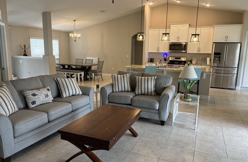 Palm Coast House | The Coastal Hideaway- Minutes to the Beach!