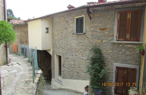 Stazzema House | The Costantino's home in the green heart of Tuscany