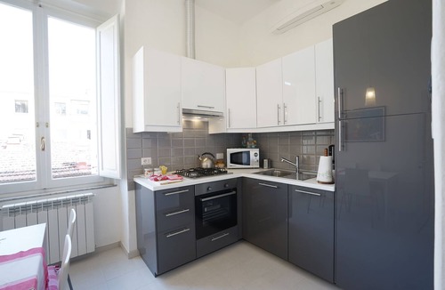 Duomo Apartment | The emotion of living in a Renaissance palace in the heart of Florence