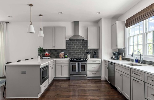 Edgehill House | The High Note - Spectacular rooftop, walk to Gulch