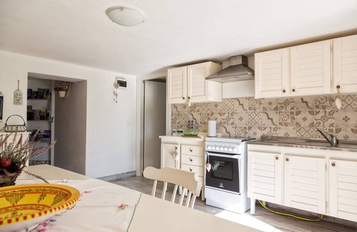 Sarzana Apartment | The house Blue 5 terre vacations Sarzana