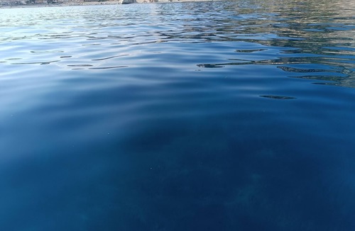 Bova Marina Apartment | The house is located 100m from the sea complete with WiFi TV and air conditioning