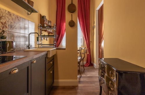 Ferrara Historic Centre Apartment | The House of Harry Potter and a Love Story