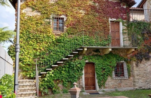 Morsasco House | The House of Red Leaves