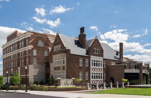 Central Business District Hotel | The Lytle Park Hotel, Autograph Collection
