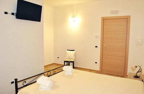 Monti D'arena-Bosco Caggione Bed & Breakfast | The Mimosas 600 meters from the sea