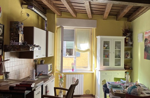 Borgo San Leonardo Apartment | The most glamorous lounge in downtown: romantic sensory and rock!