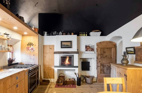 Laudes House | The Old Ladin House