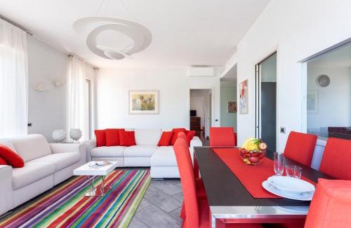 Sesto Calende Apartment | the red penthouse - family apart with terrace 2 bedroom private park