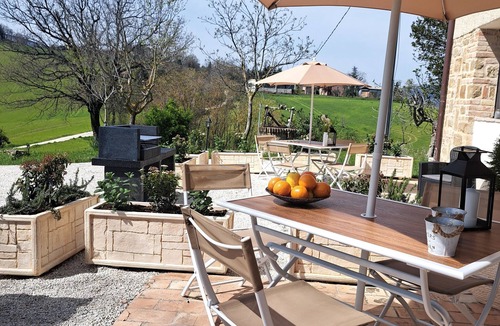 San Ginesio Apartment | The Sparks B&B - Nibiru