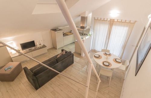 Varenna Apartment | The Sweet Square Flat