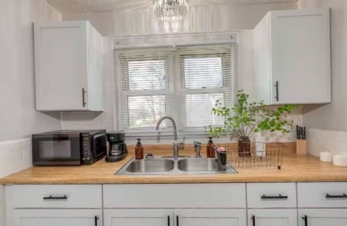 North Terre Haute Apartment | The Tranquil Getaway