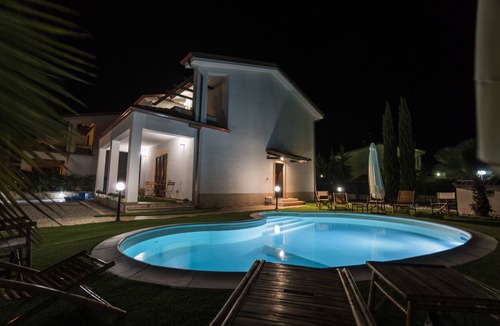 Crotone Villa | THE VILLA EXCLUSIVE B&B