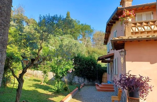 Pedona Villa | Three-story villa with garden and olive grove at the complete disposal of guests