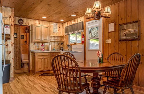 Minocqua Cabin | Timbers - Bouchard Shores Resort