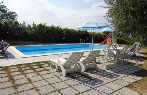 Montottone Villa | TITTY'S HOUSE, OASIS OF PEACE IN THE GREEN OF THE MARCHIGIAN HILLS.