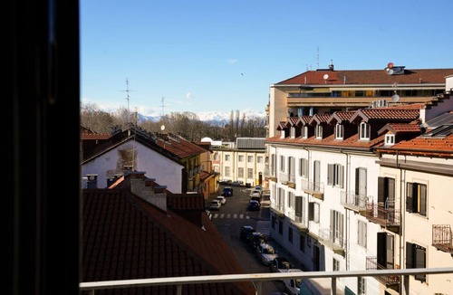 Vanchiglietta Apartment | Torino Centro, Montalto House