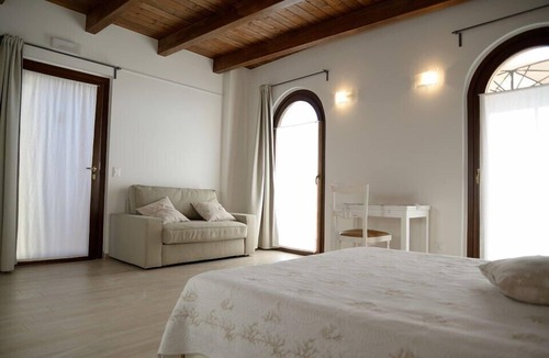 Ortona Bed & Breakfast | Torre della Loggia - Dimora Storica