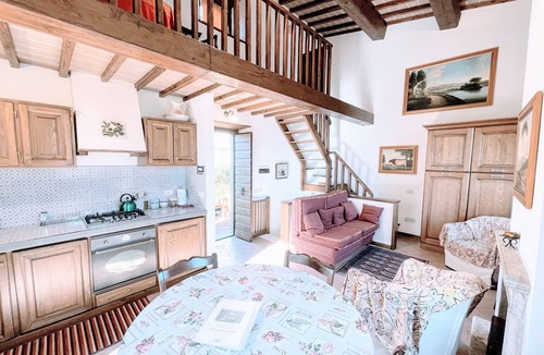 Strettura House | Torretta sleeps 5 with pool and exclusive gardens plus private verandah