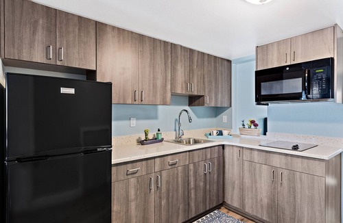 Melbourne Beach House | Townhome #5 Beachfront Property -Saltwater Pool-Private Beach- Sleeps 8