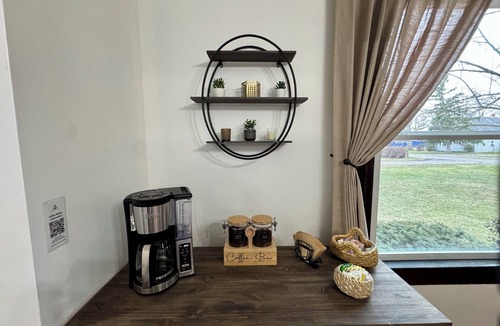 Plain City House | Tranquil Farmhouse Retreat - Dublin, Murfield, Plain City