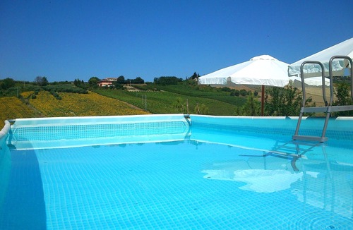 Ripatransone Apartment | Tranquil location close to sea and mountains