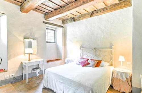 San Godenzo House | Tranquil Retreat in Serignana