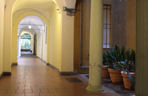 Historic Center Apartment | Tres Jolie Santo Stefano