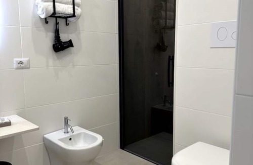 Caltagirone House | Triple room with private bathroom