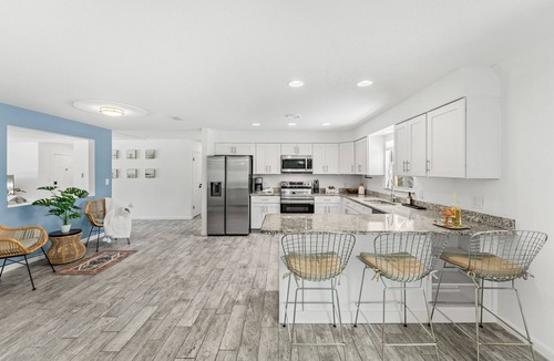 Golden Beach Estates House | Tropical-Inspired Beachside Home w/BBQ Grill & Heated Pool ☀️